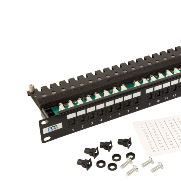 Cat 5e Right Angled Patch Panel with cage nuts and numbered labels